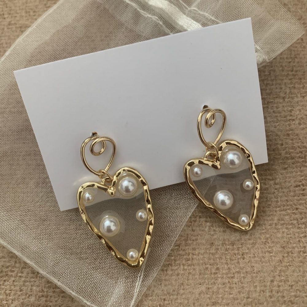 Earrings - Picture 1 of 2